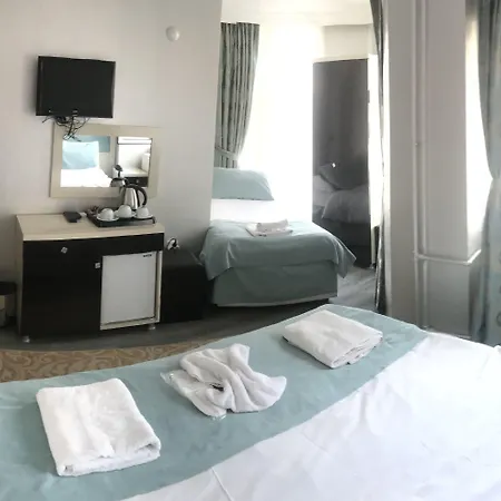 Hotel Grand Heykel 3*